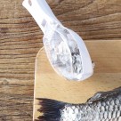 Limpador de Peixe Tira Escamas Pratico 15cm